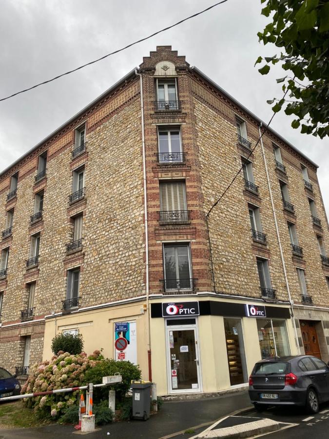 15 Mn De Paris, Perle Rare Avec Vue - 2 Chambres Groslay Esterno foto